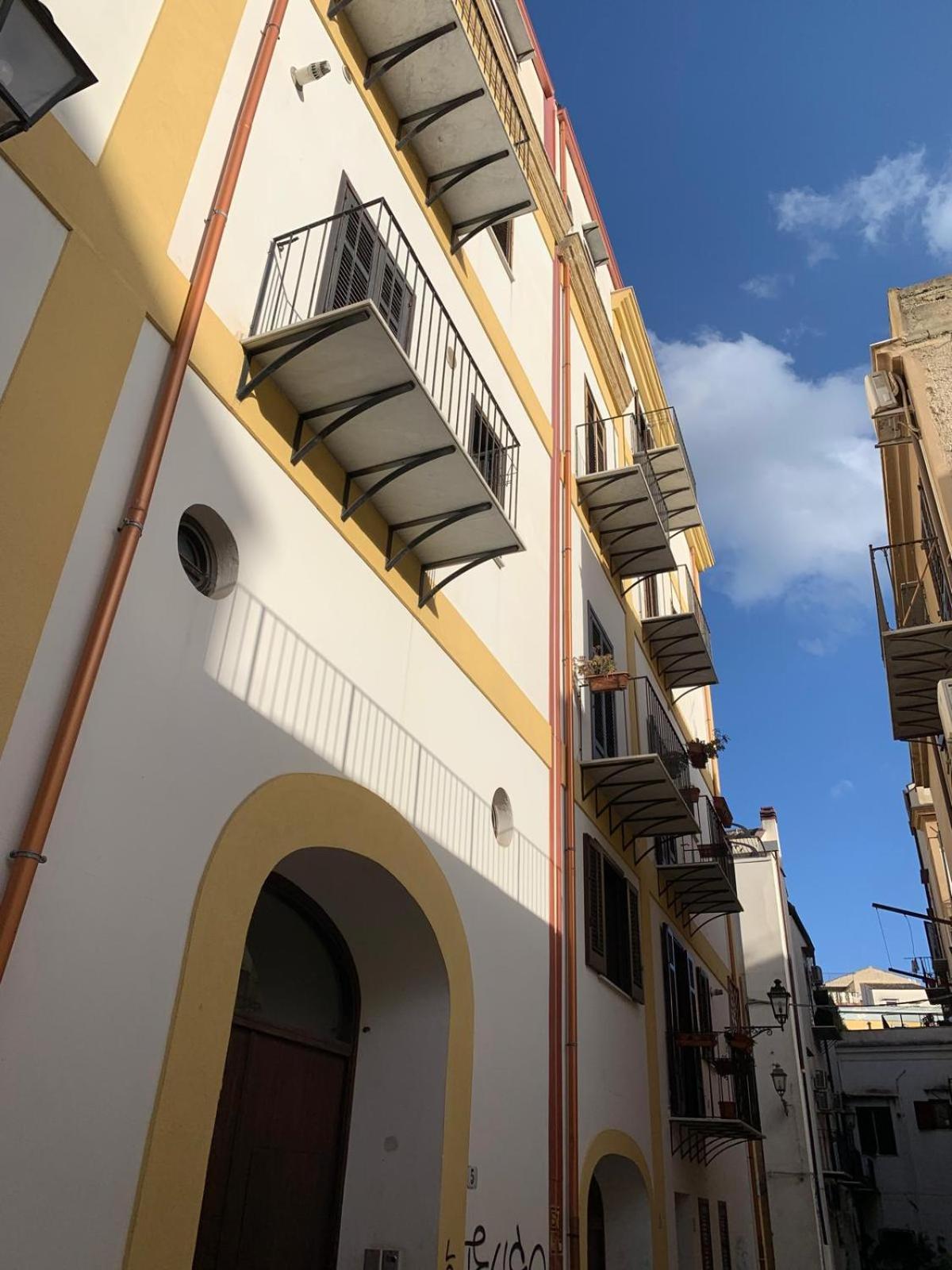 Centrumassimo Apartment Palermo Eksteriør billede
